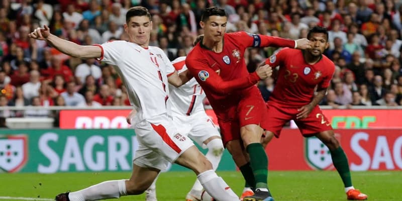 Bồ Đào Nha của Ronaldo sẽ gặp đối thủ cứng cựa ở trận ra quân