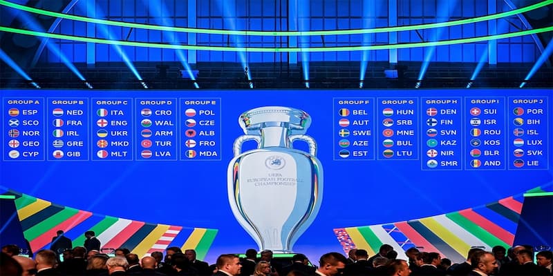 Lịch thi đấu Euro được UEFA thông báo bắt đầu từ 15/6 - 15/7